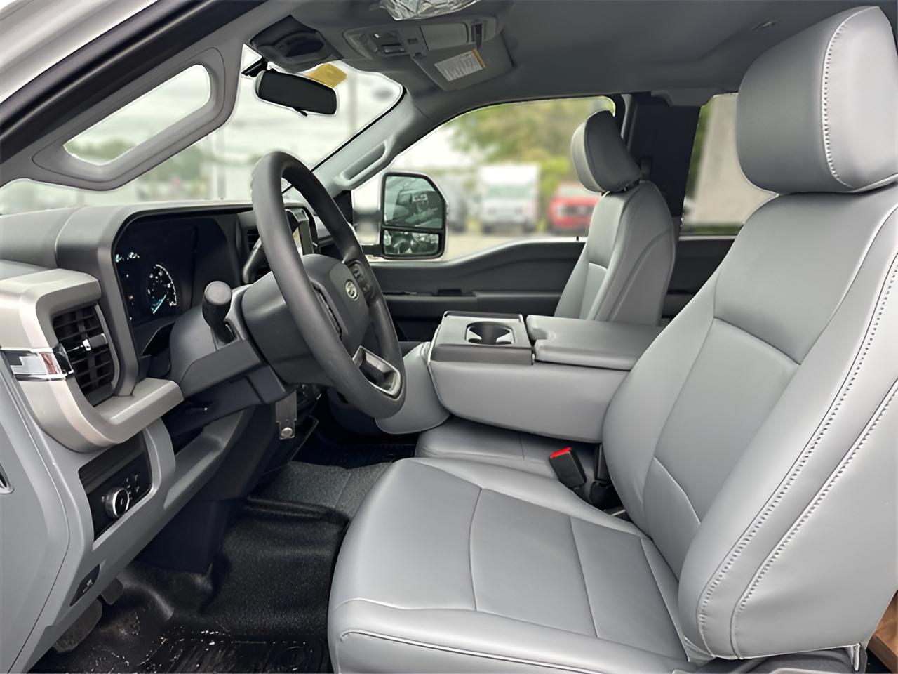 2025 Ford F-350SD XL DRW