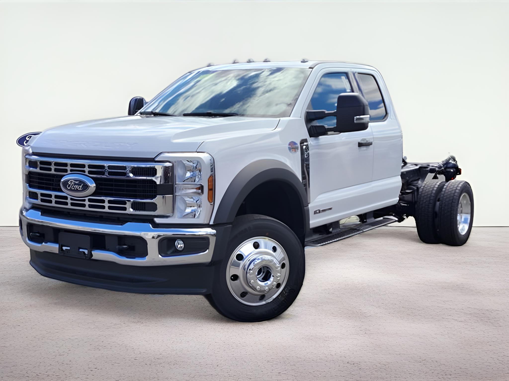 2026 Ford F-450SD XLT DRW