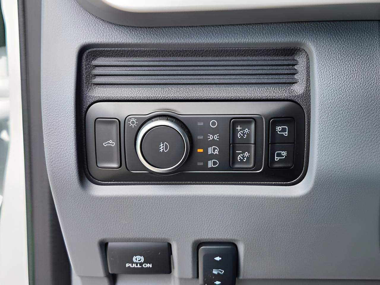 2026 Ford F-450SD XLT DRW