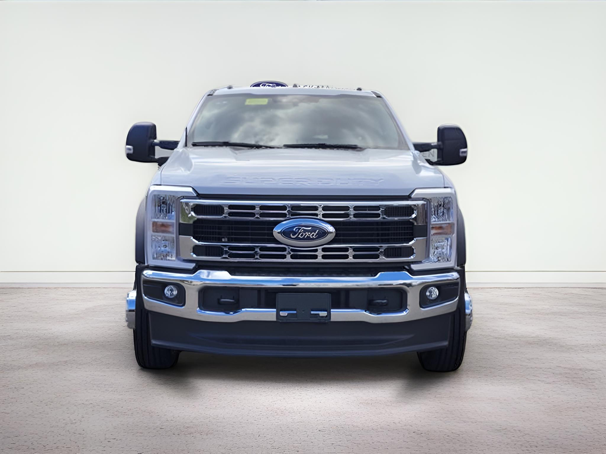 2026 Ford F-450SD XLT DRW