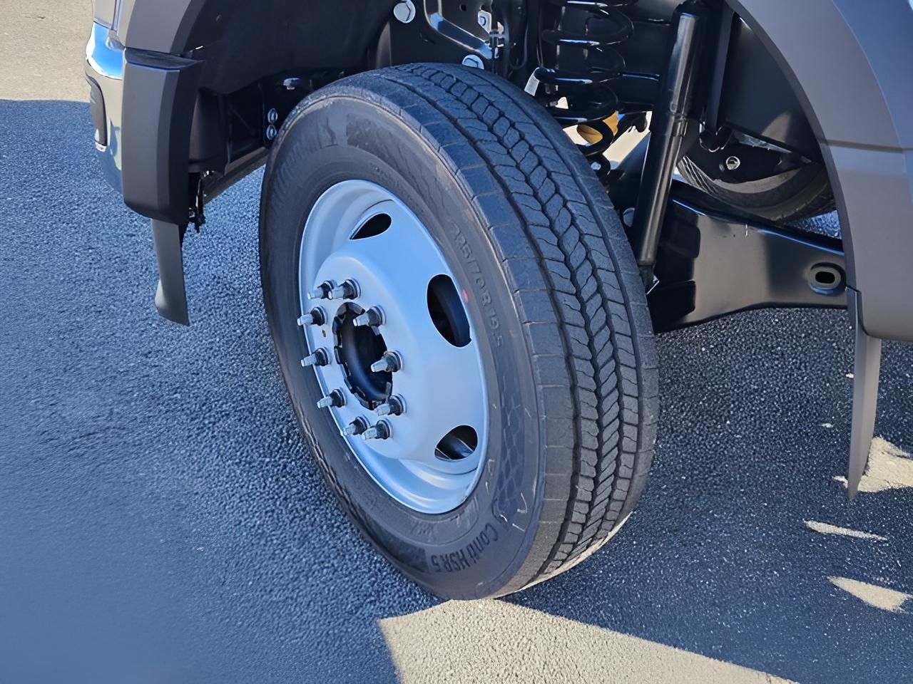 2025 Ford F-550SD XL DRW