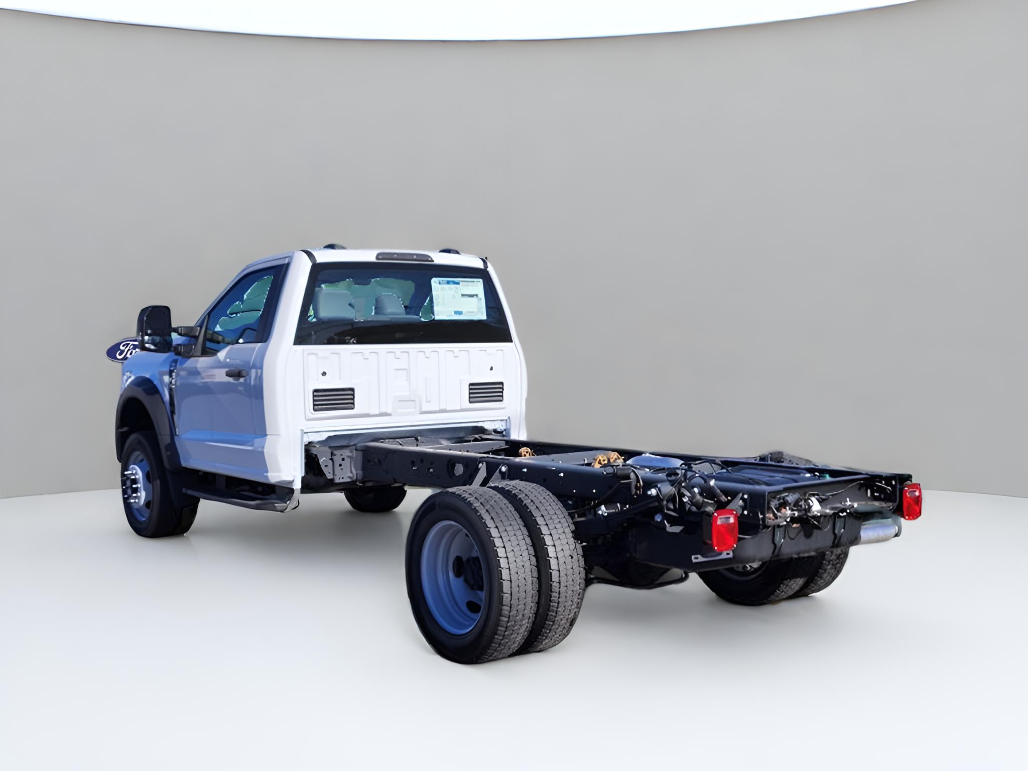 2025 Ford F-550SD XL DRW