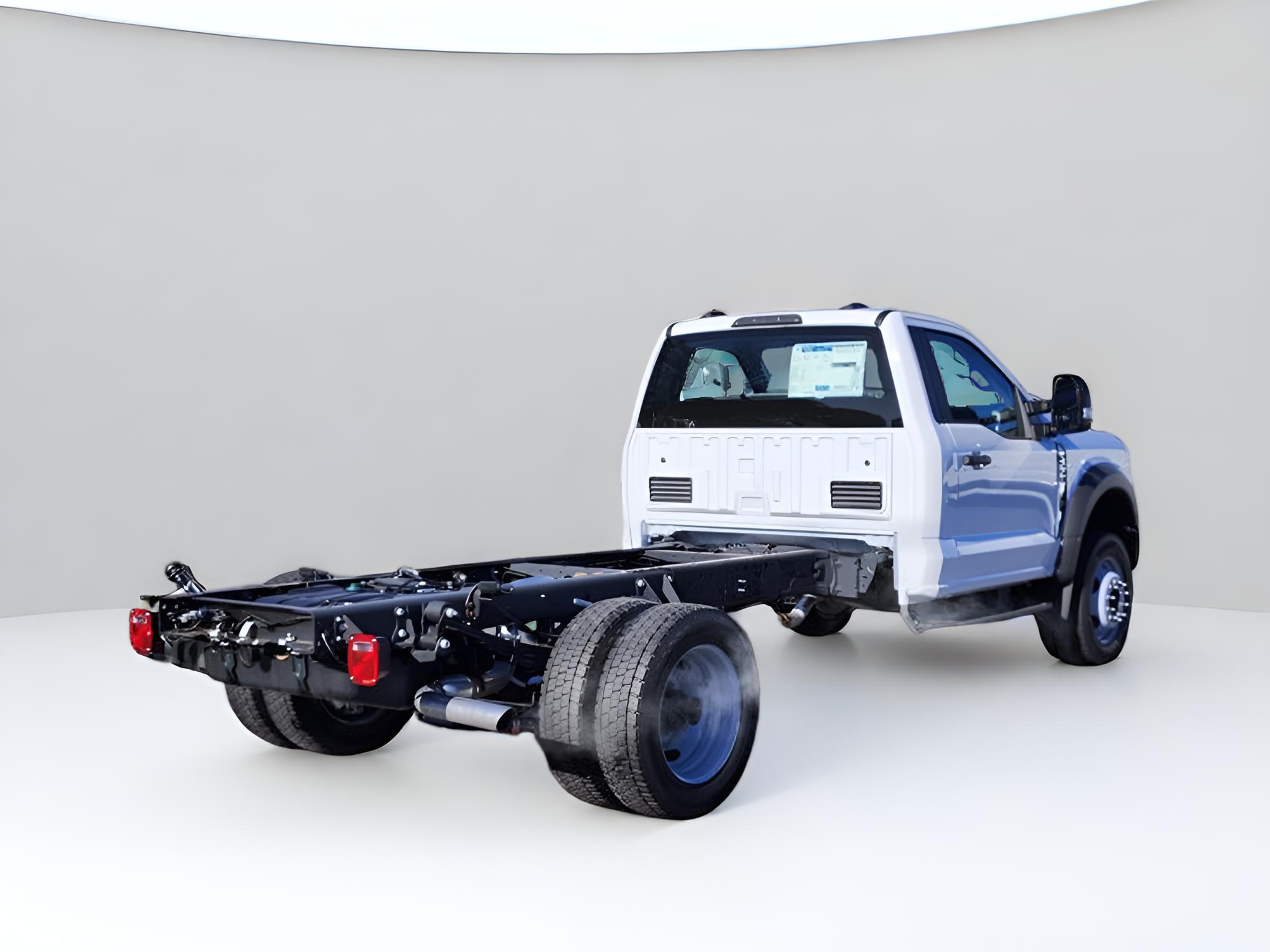2025 Ford F-550SD XL DRW