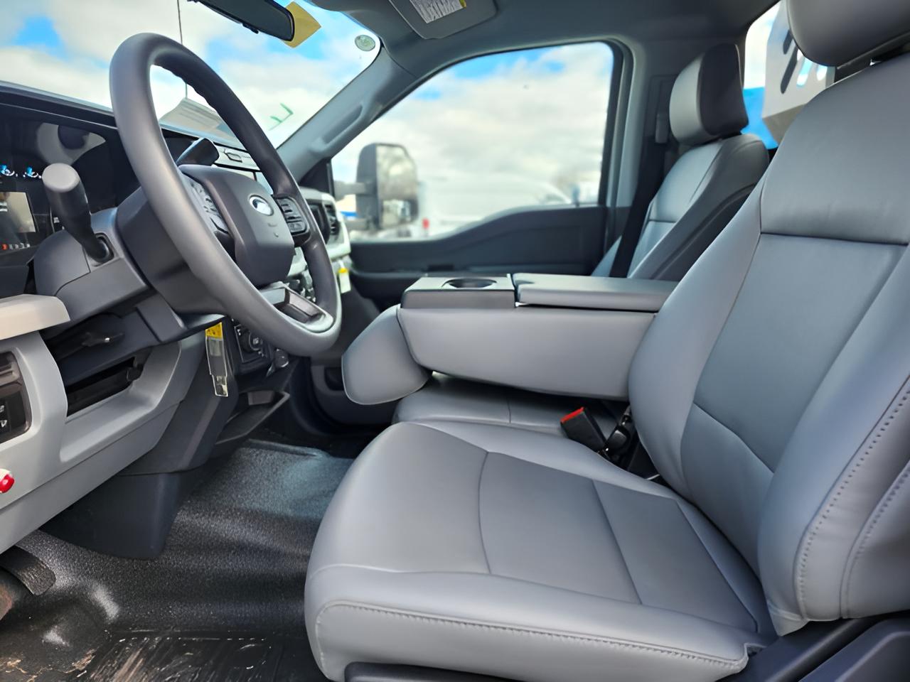 2026 Ford F-550SD XL DRW