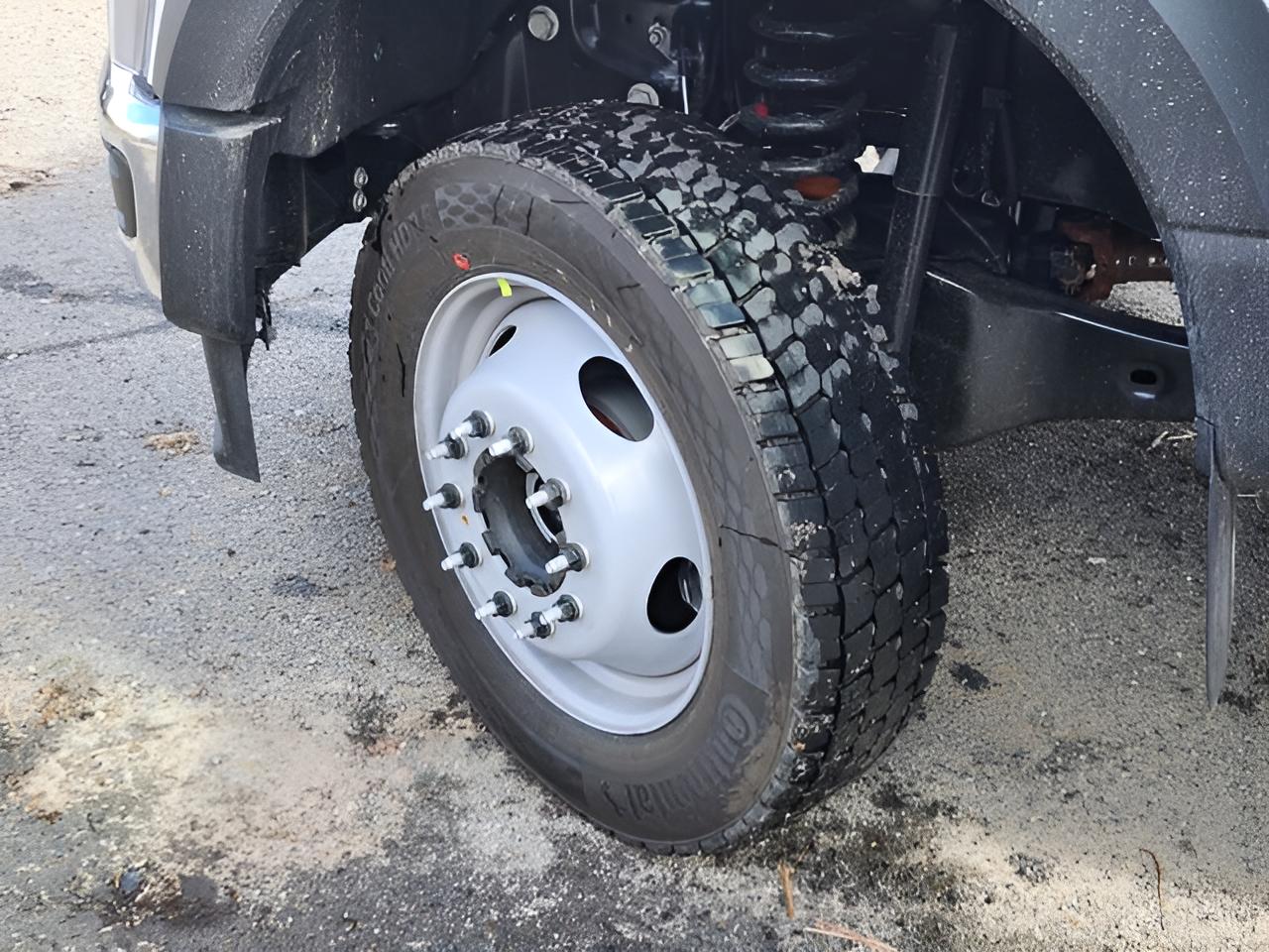 2026 Ford F-550SD XL DRW