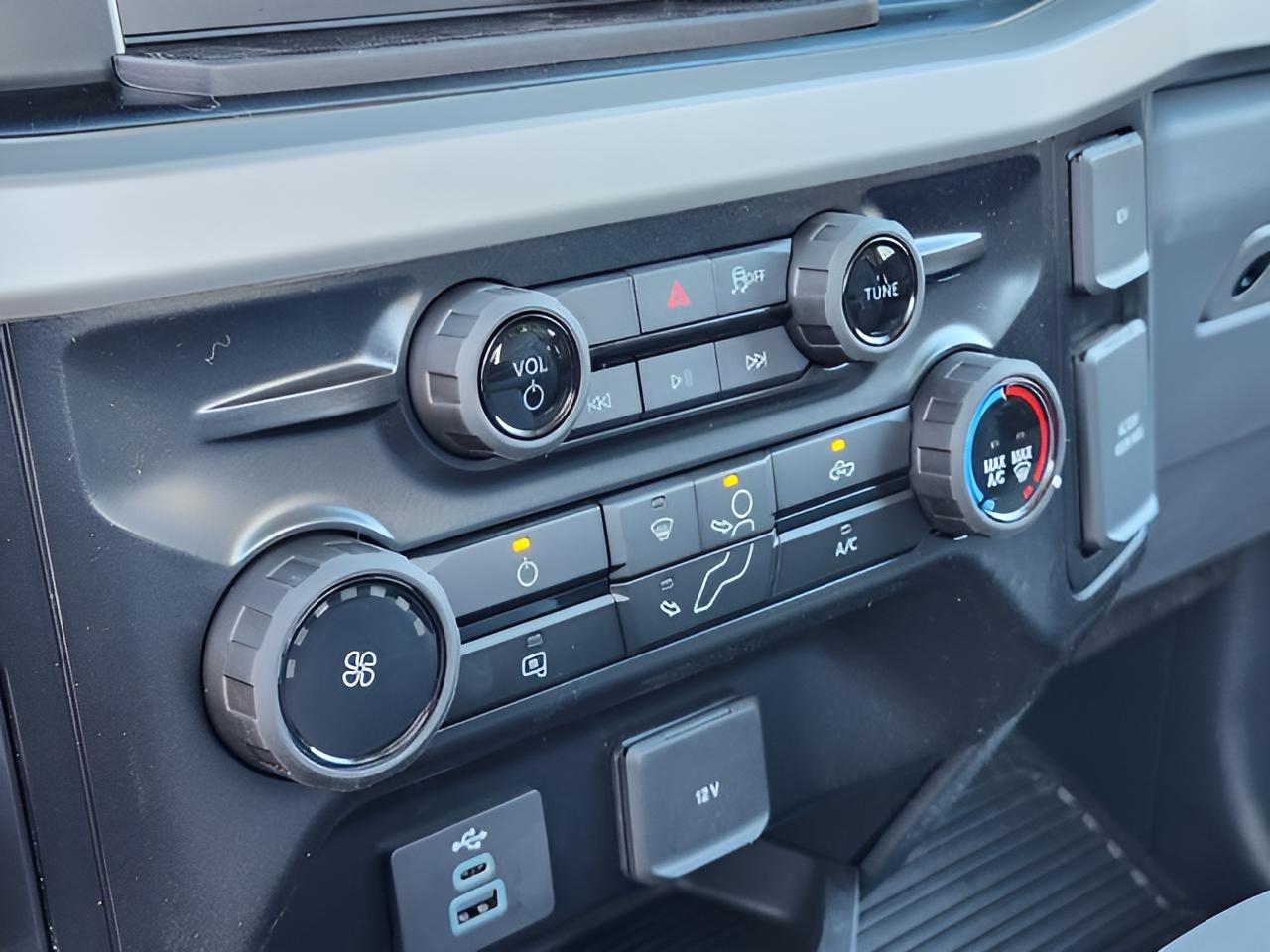 2026 Ford F-600SD XL
