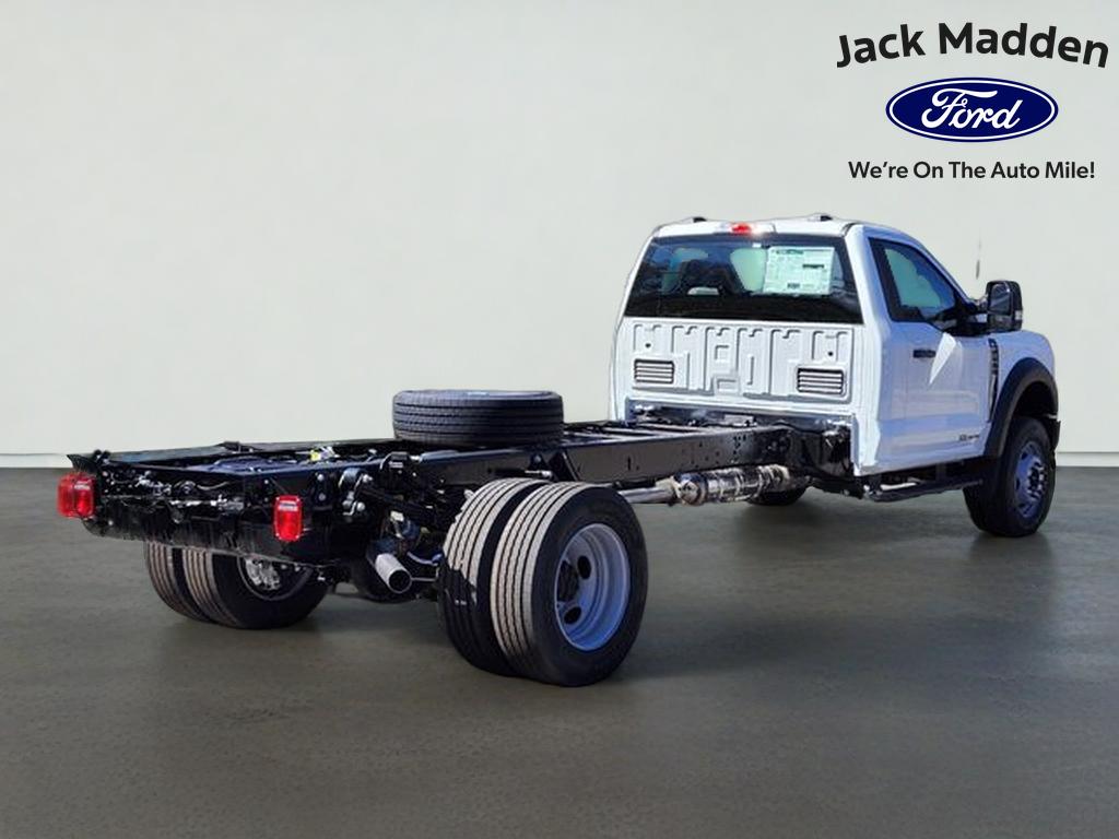 2026 Ford F-600SD XL