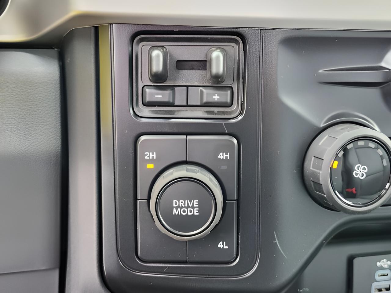 2026 Ford F-600SD XL