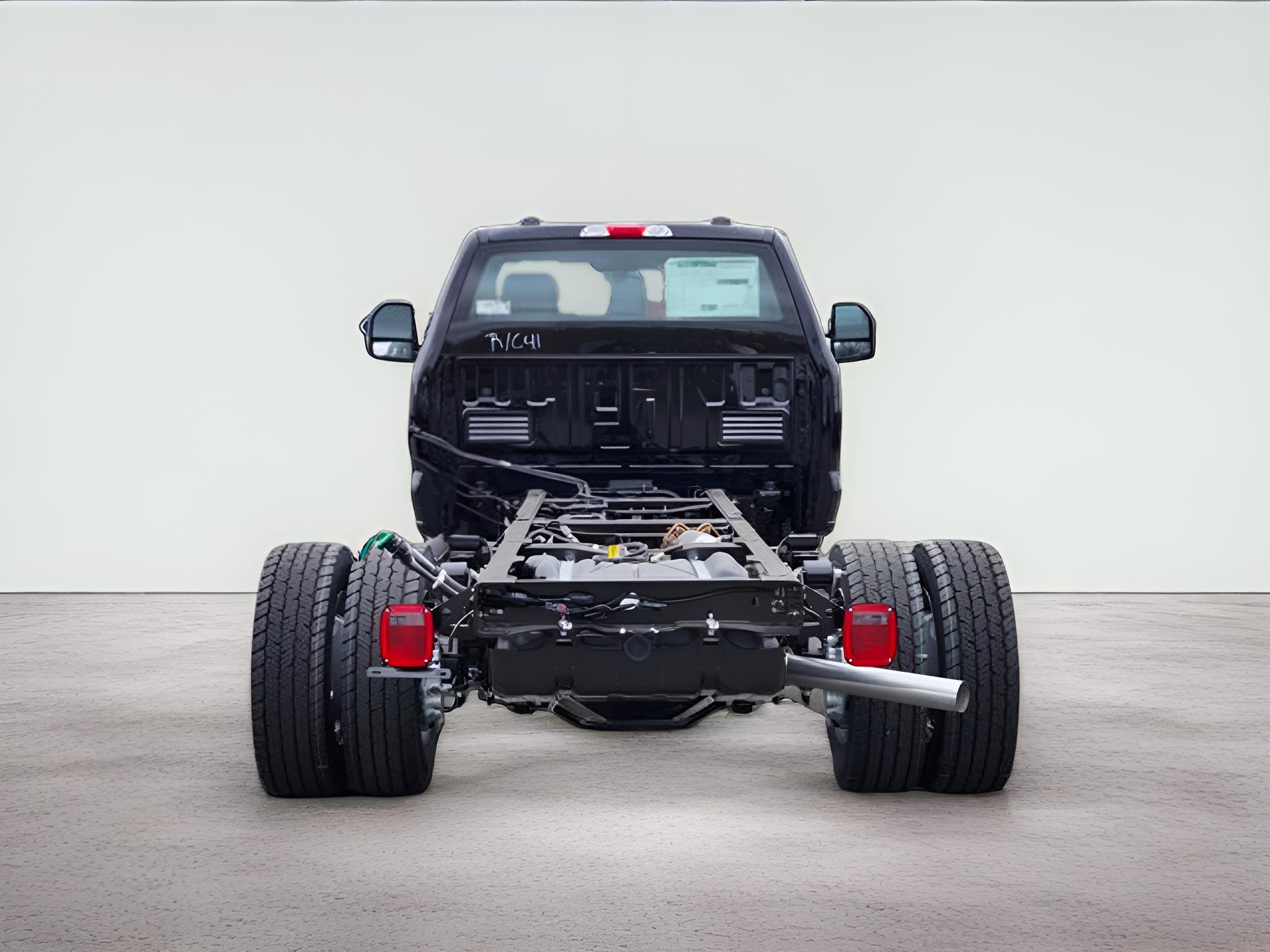 2026 Ford F-600SD XL