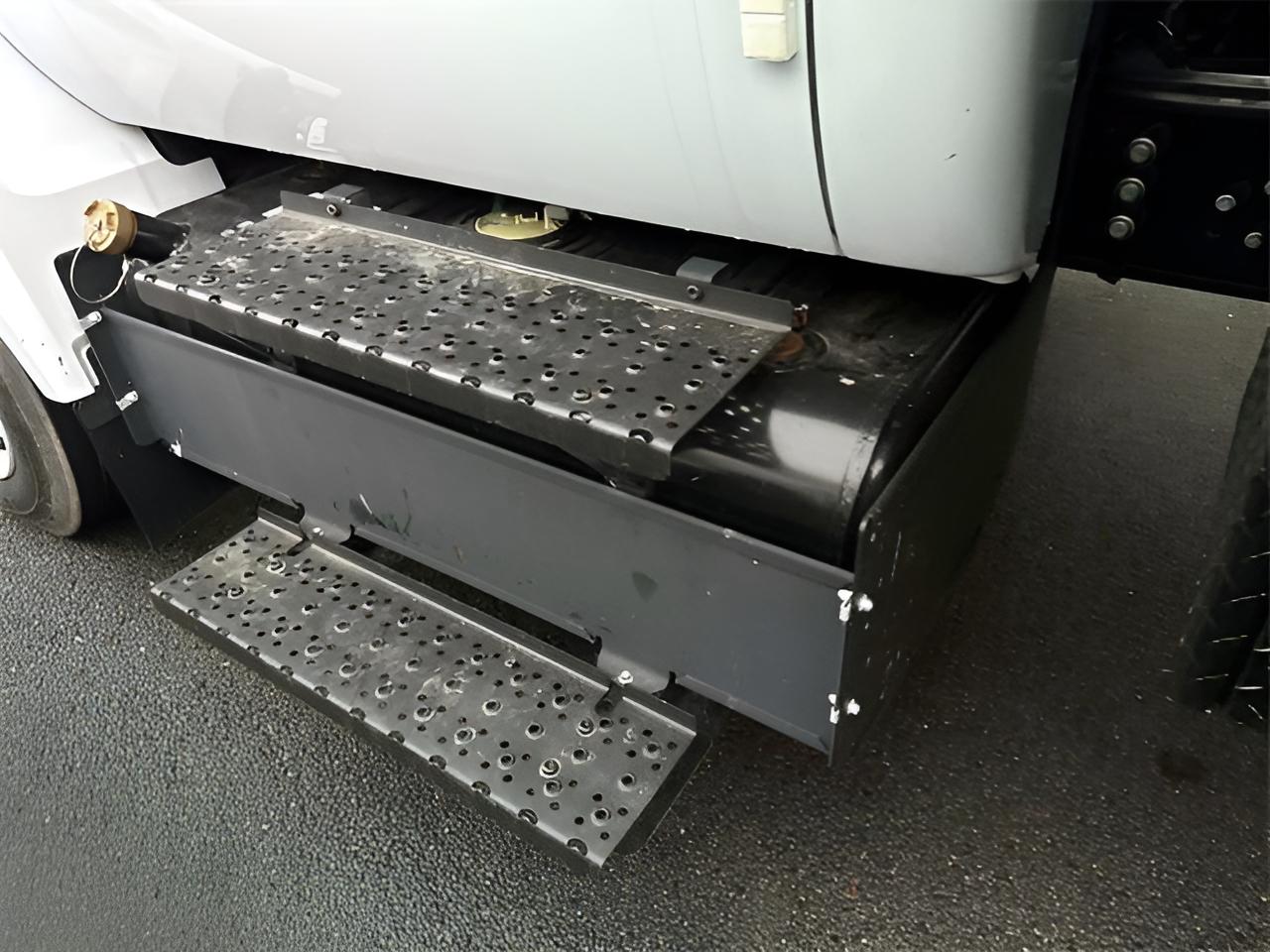 2025 Ford F-650SD Base