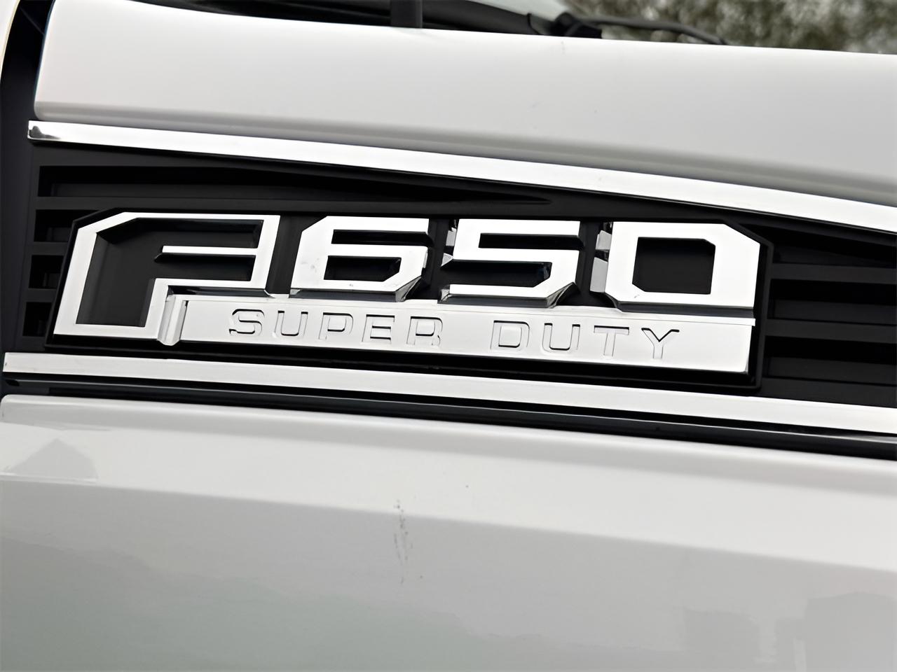 2025 Ford F-650SD Base