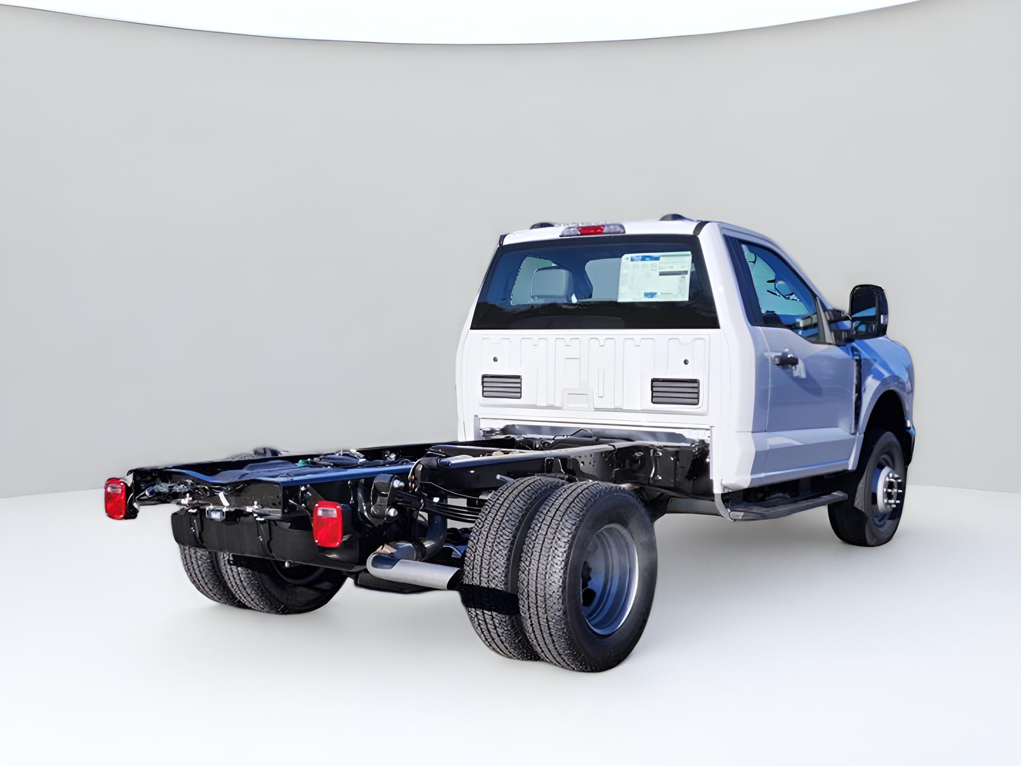 2026 Ford F-350SD XL DRW