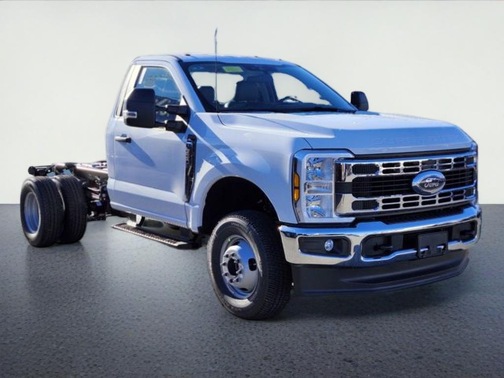 2026 Ford F-350SD XL DRW