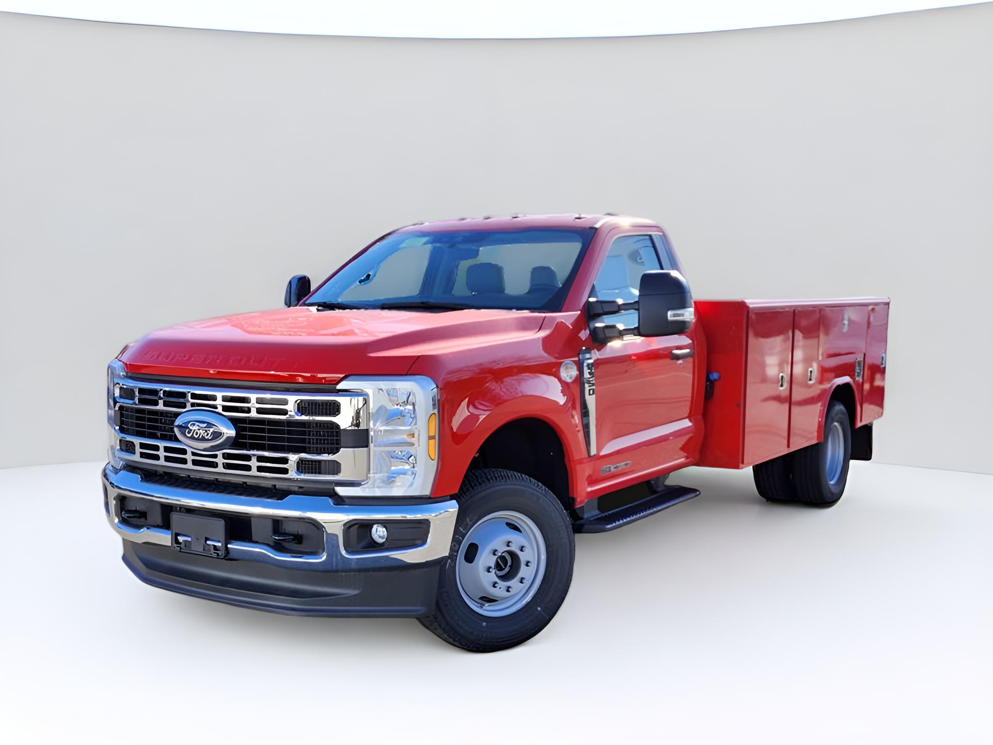 2025 Ford F-350SD XL DRW w/ Reading Steel Service Body
