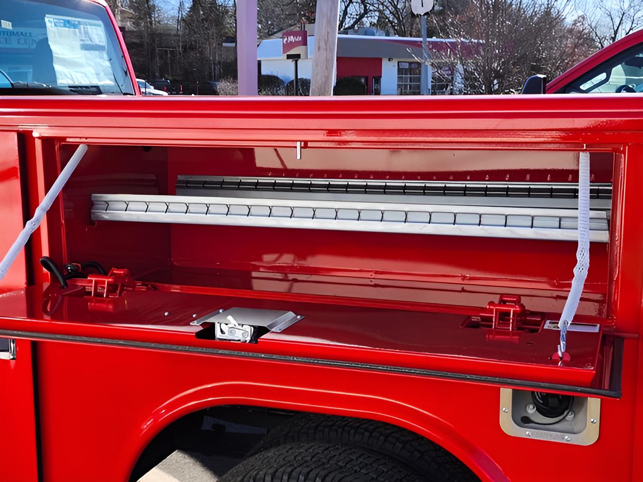 2025 Ford F-350SD XL DRW w/ Reading Steel Service Body