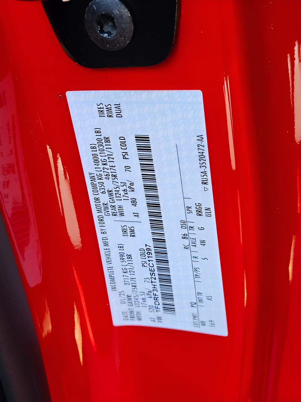 2025 Ford F-350SD XL DRW w/ Reading Steel Service Body