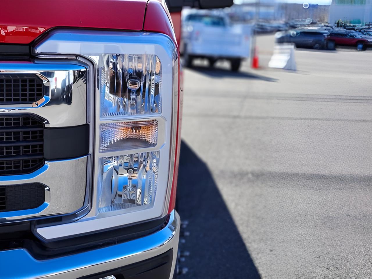 2025 Ford F-350SD XL DRW w/ Reading Steel Service Body