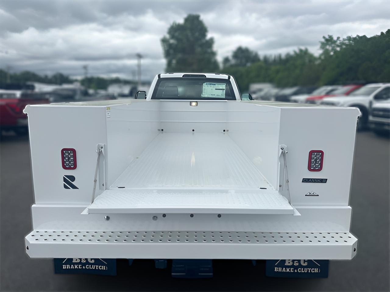 2024 Ford F-350SD XL DRW