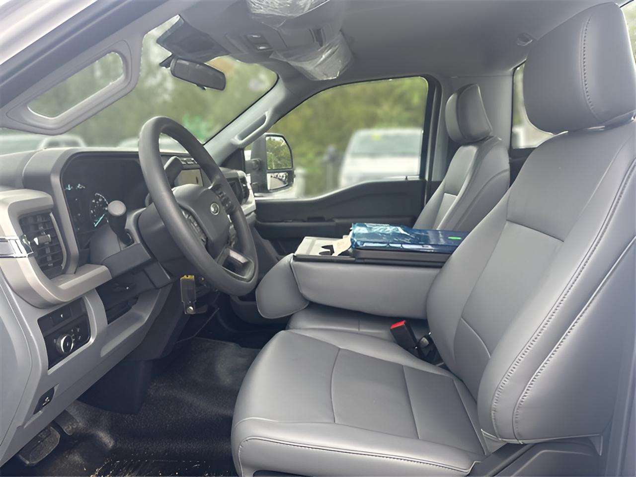 2024 Ford F-350SD XL DRW