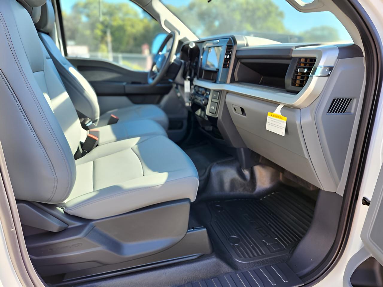 2025 Ford F-550SD XL DRW