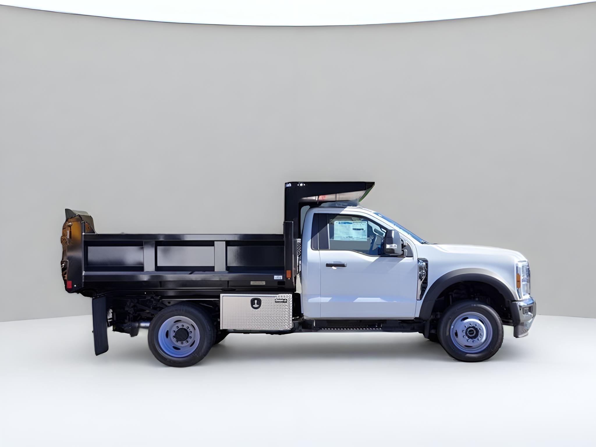 2025 Ford F-550SD XL DRW