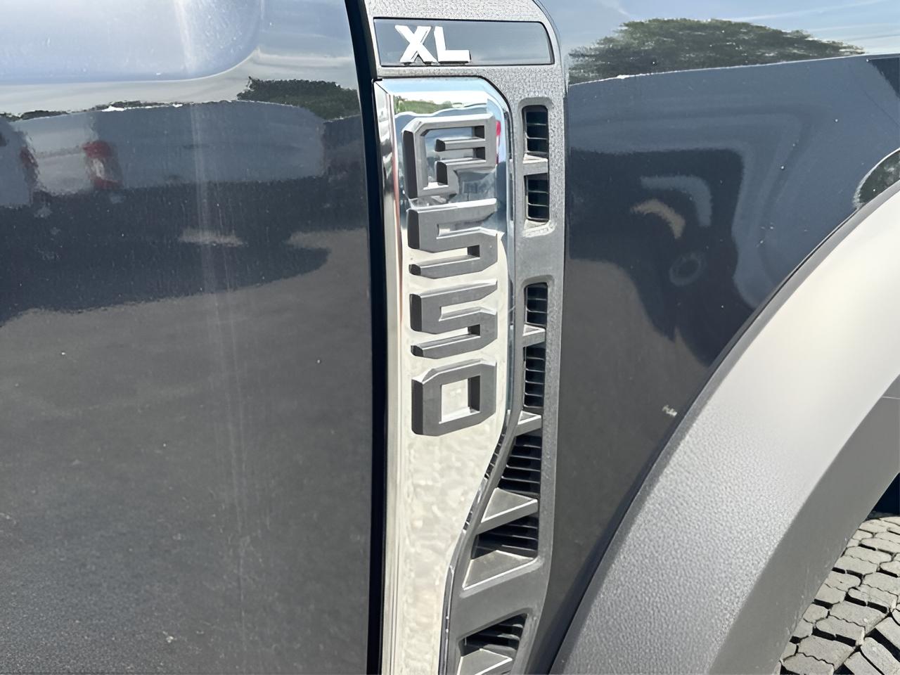 2025 Ford F-550SD XL DRW