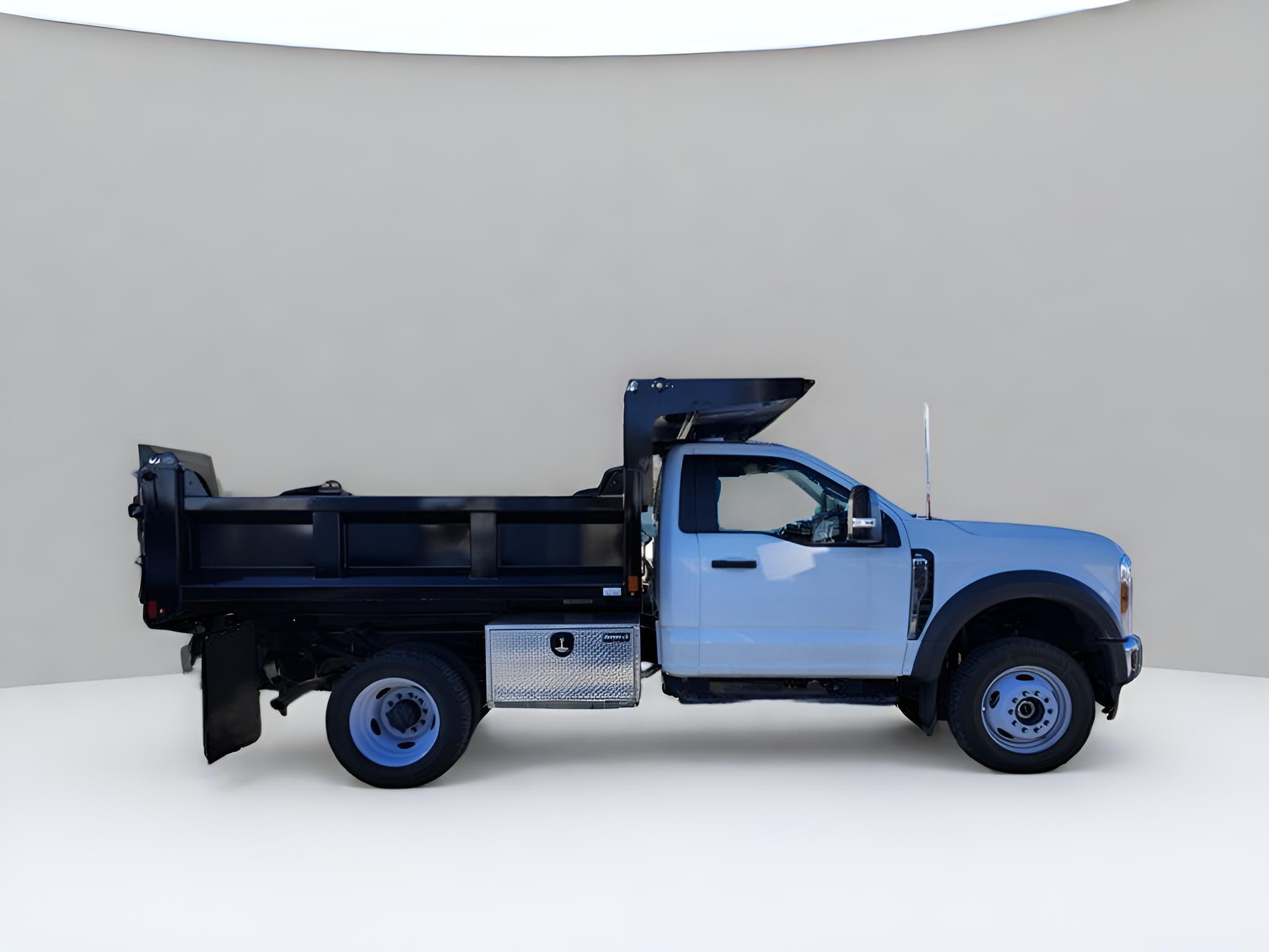 2025 Ford F-550SD XL DRW