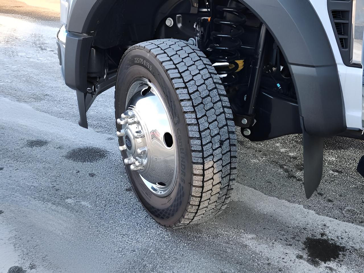 2024 Ford F-550SD XL DRW