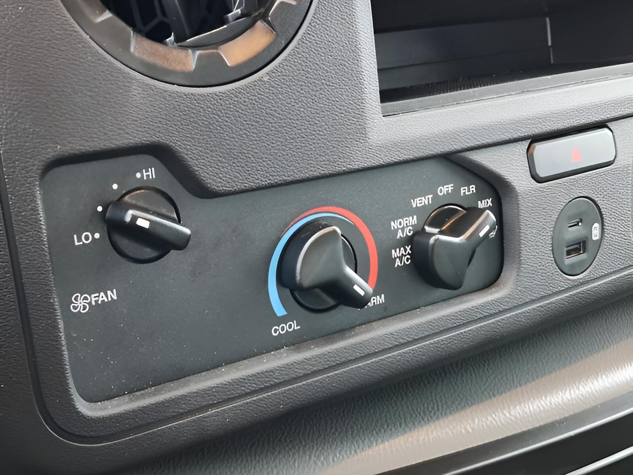 2026 Ford E-350SD Base Cutaway