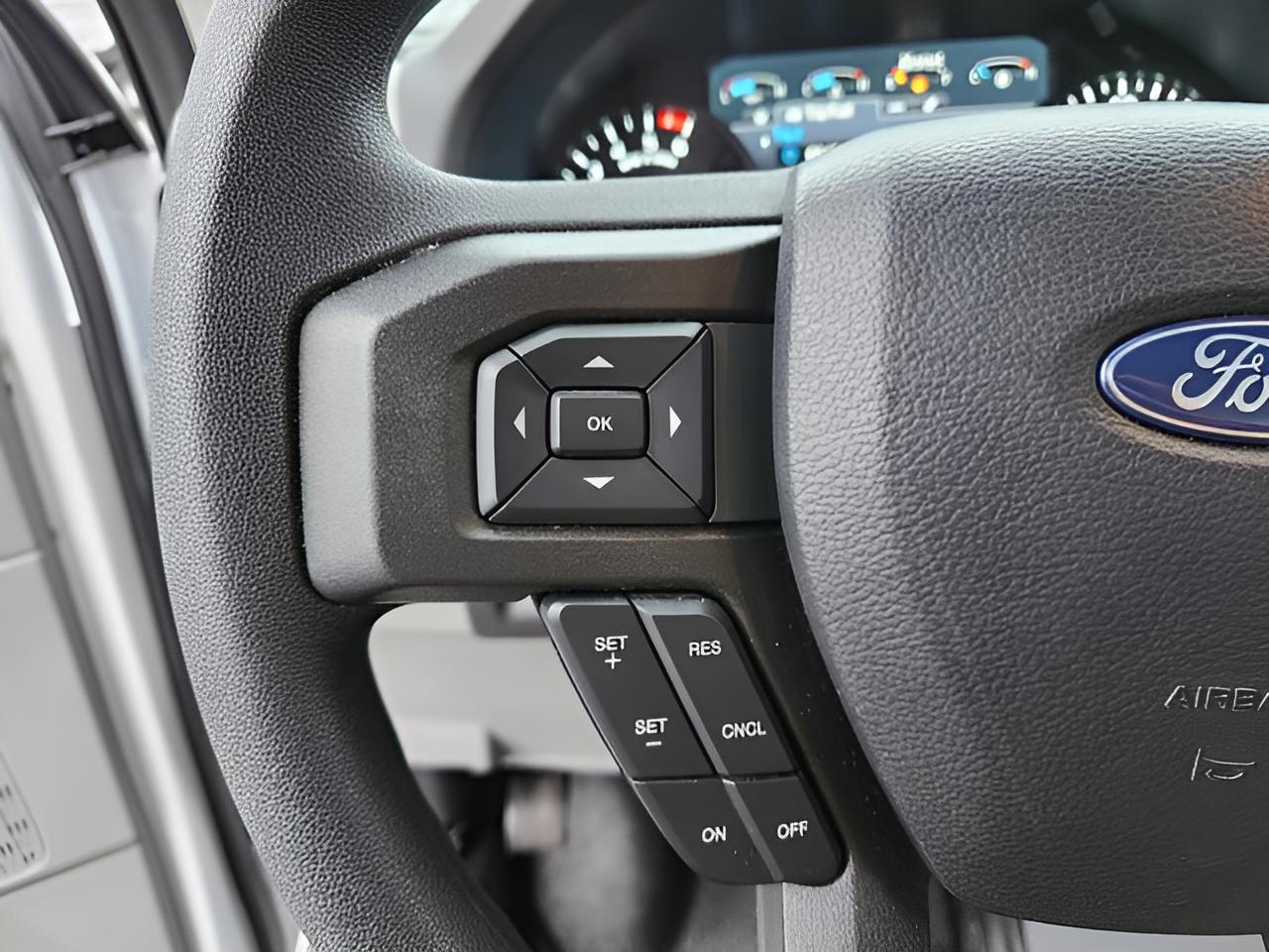 2026 Ford E-350SD Base Cutaway