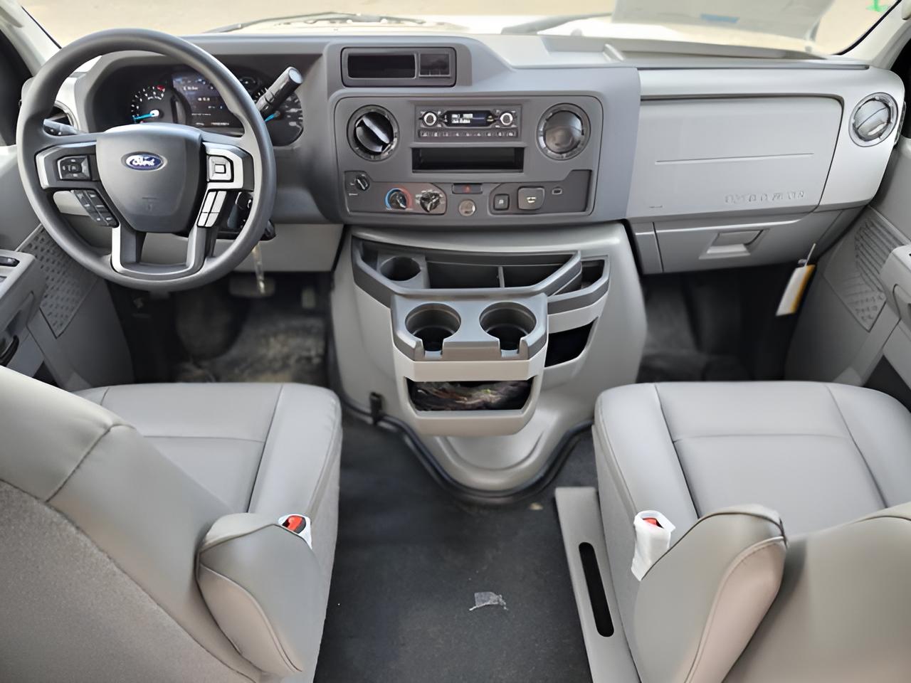 2026 Ford E-350SD Base Cutaway