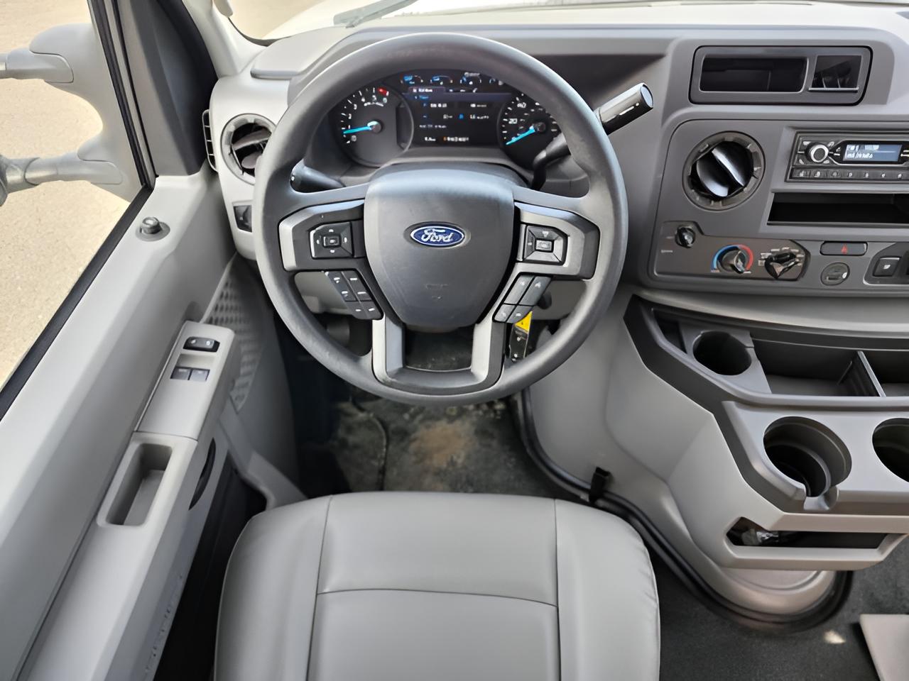 2026 Ford E-350SD Base Cutaway