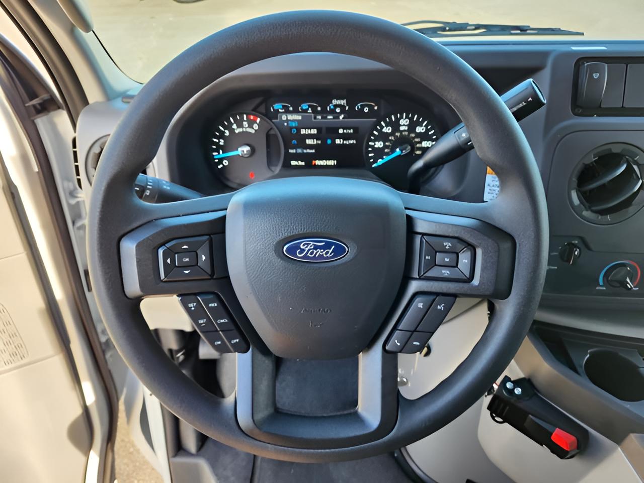 2026 Ford E-350SD Base Cutaway