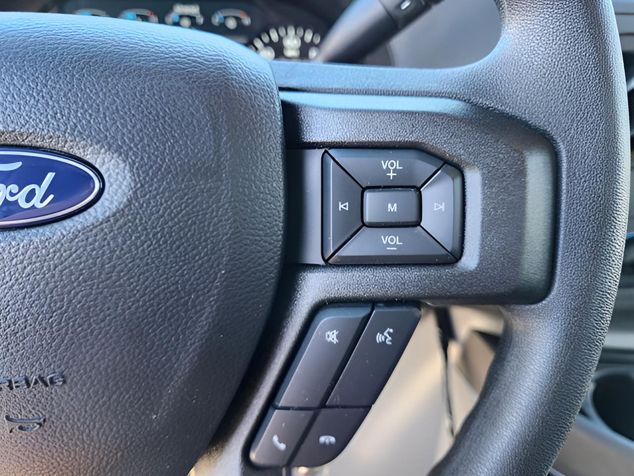 2026 Ford E-350SD Base Cutaway