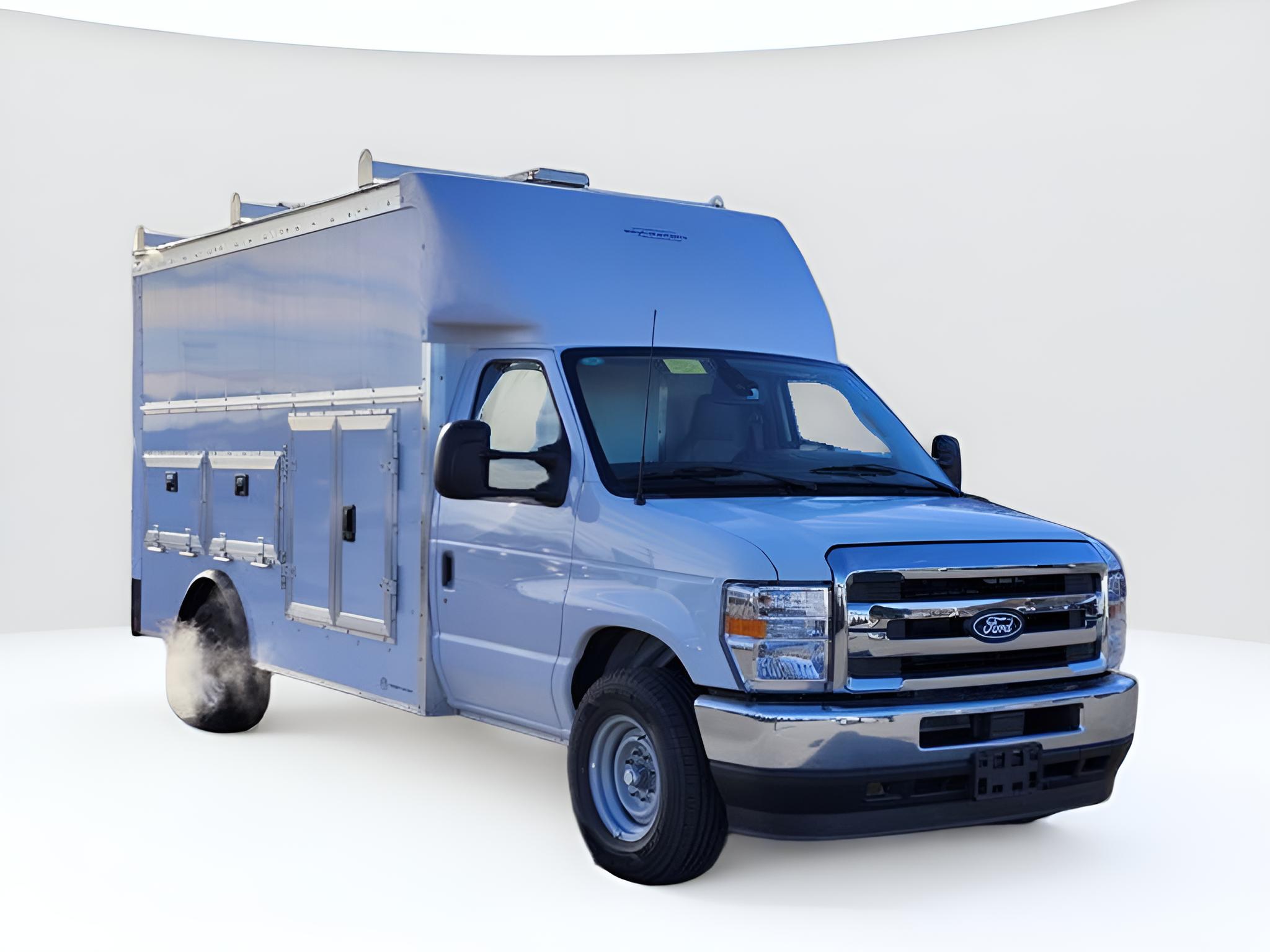 2026 Ford E-350SD Base Cutaway