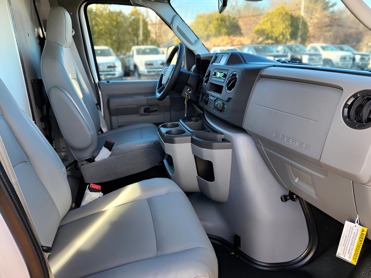 2026 Ford E-350SD Base Cutaway