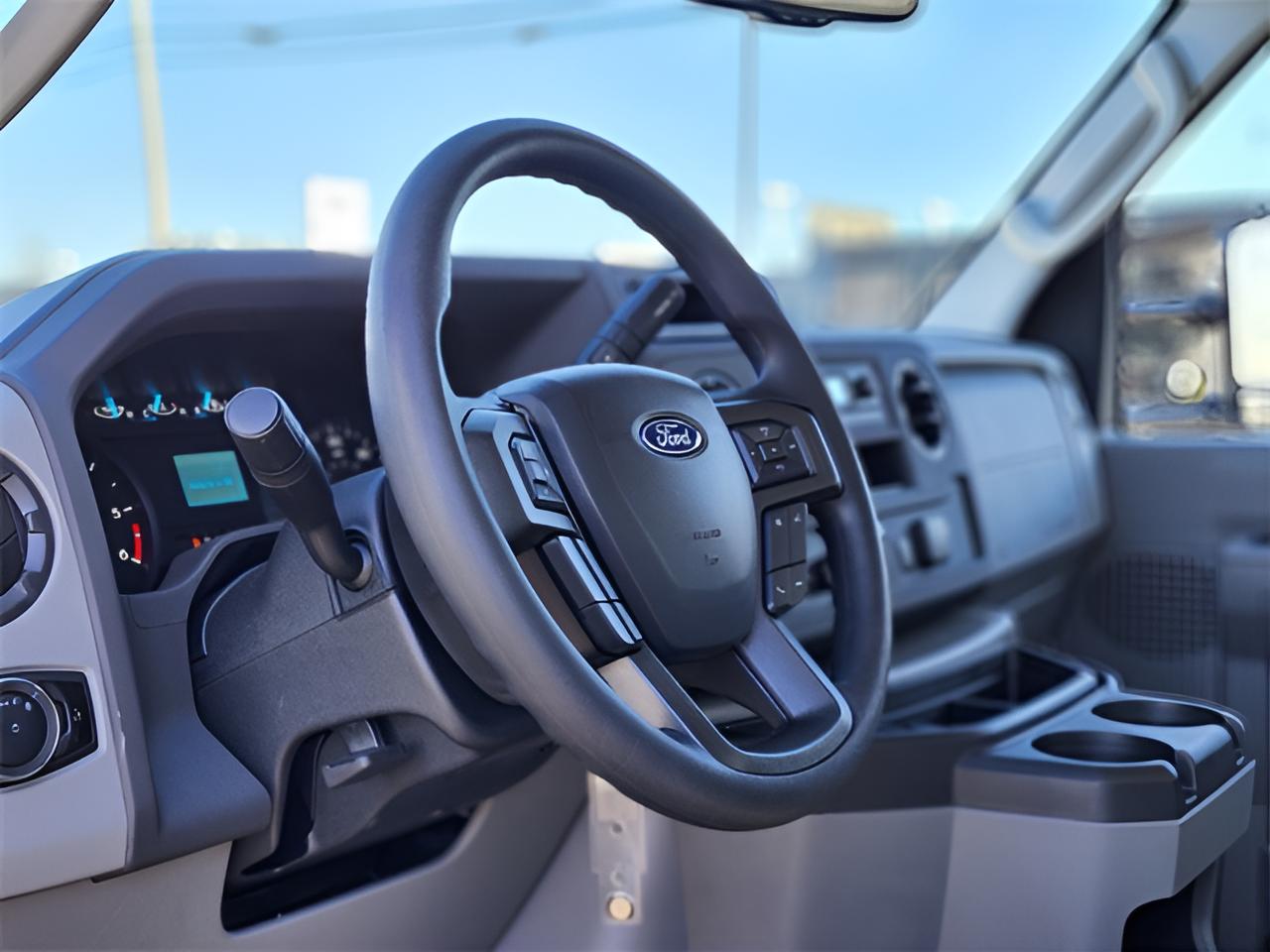 2026 Ford E-350SD Base Cutaway