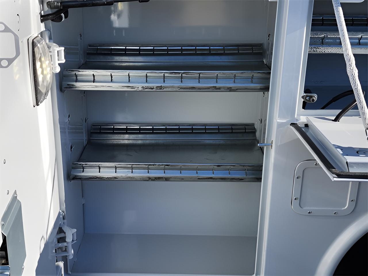 2026 Ford E-350SD Base Cutaway