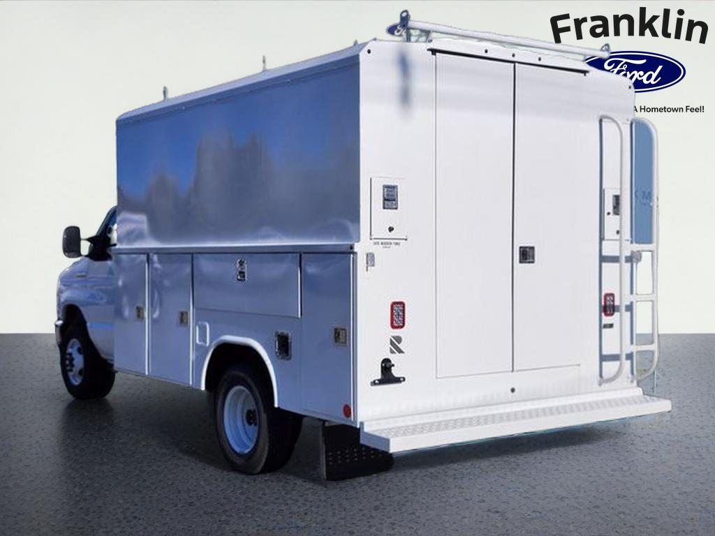 2026 Ford E-350SD Base Cutaway