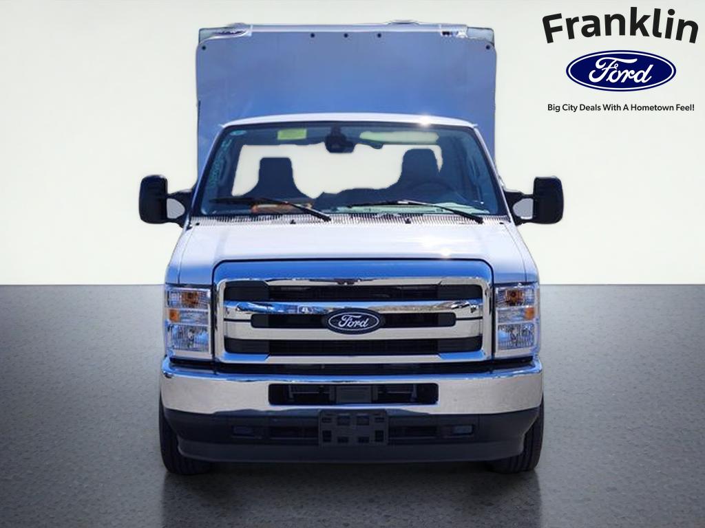 2026 Ford E-350SD Base Cutaway