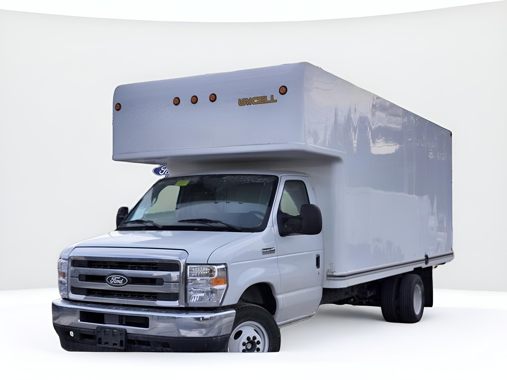 2026 Ford E-450SD Base DRW
