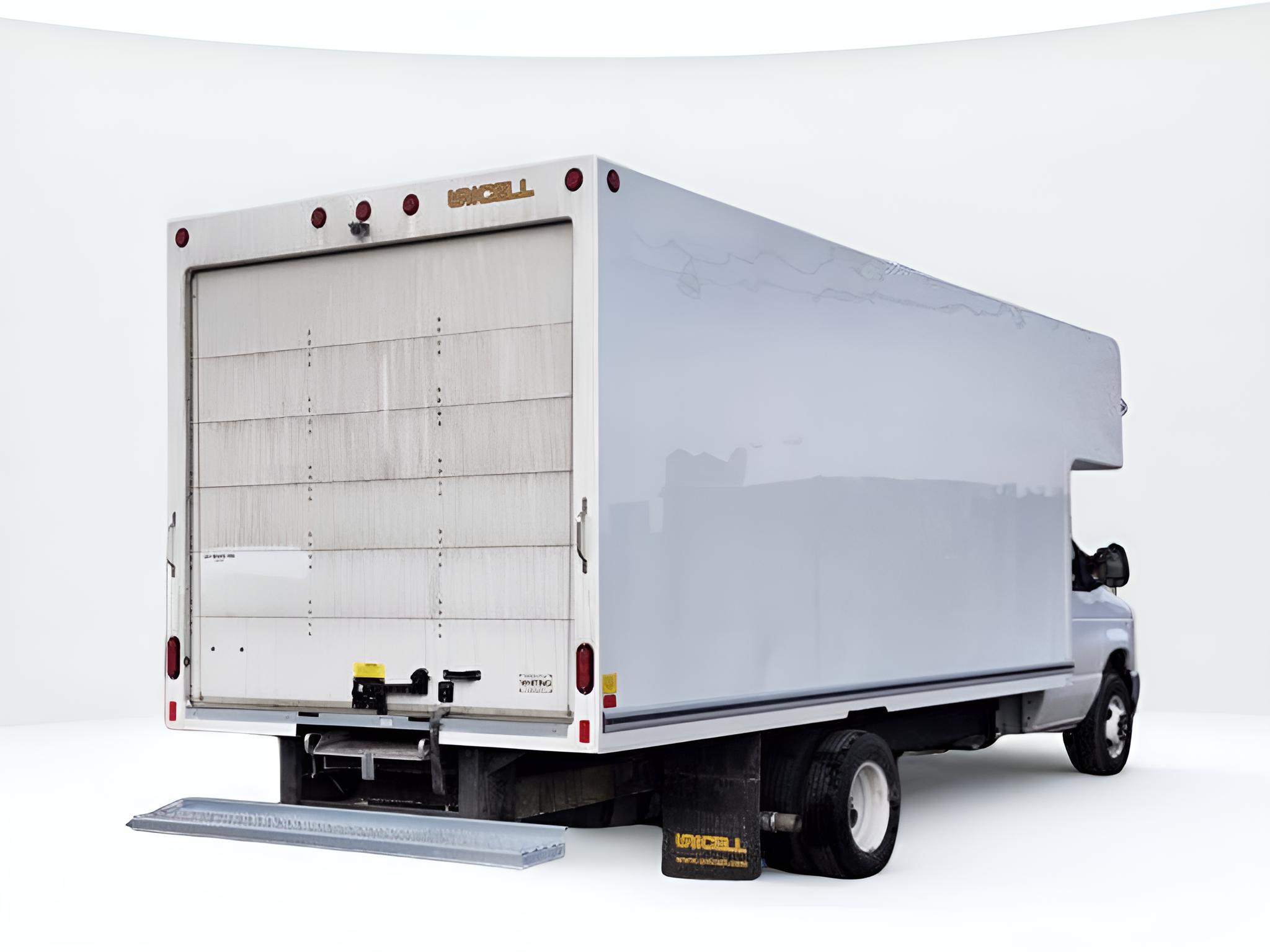 2026 Ford E-450SD Base DRW