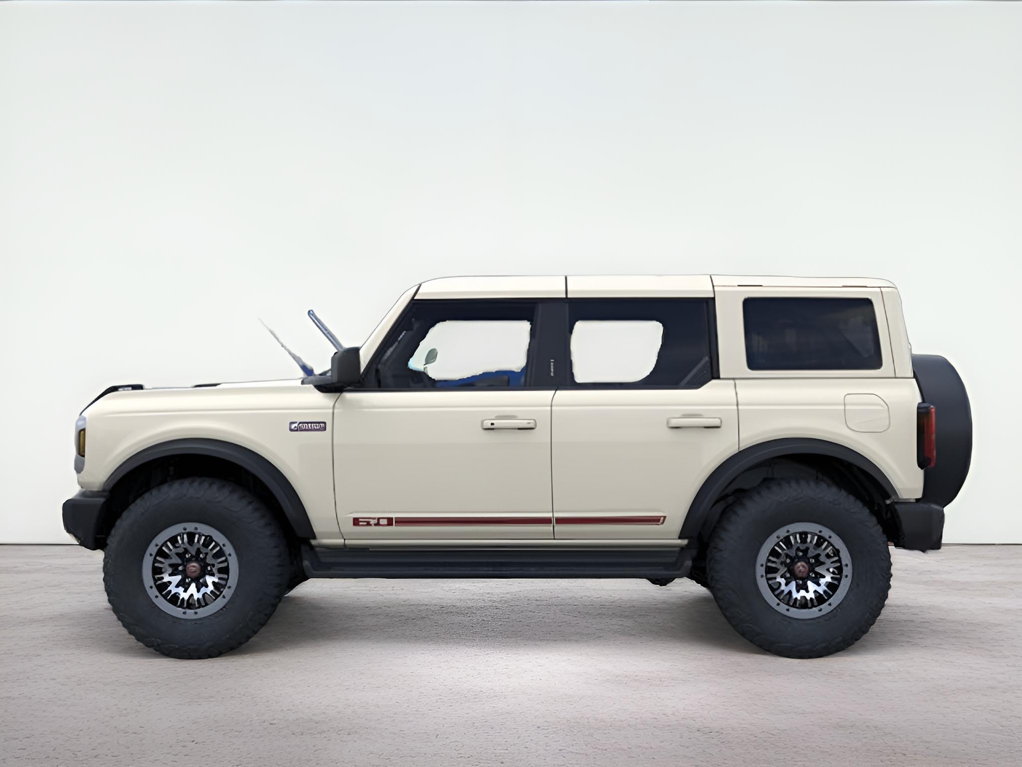 2026 Ford Bronco Outer Banks
