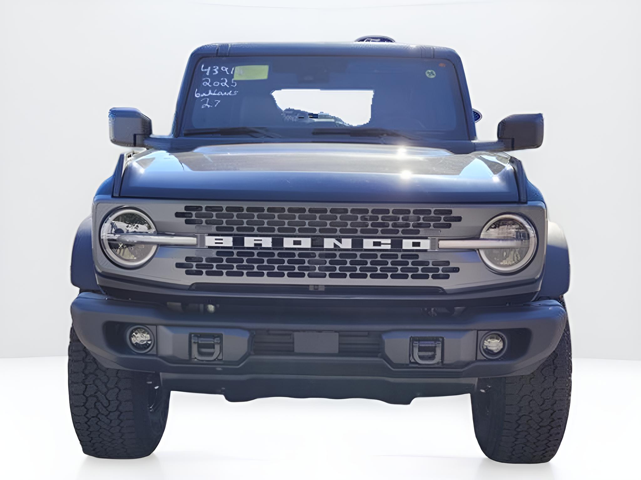 2025 Ford Bronco Badlands