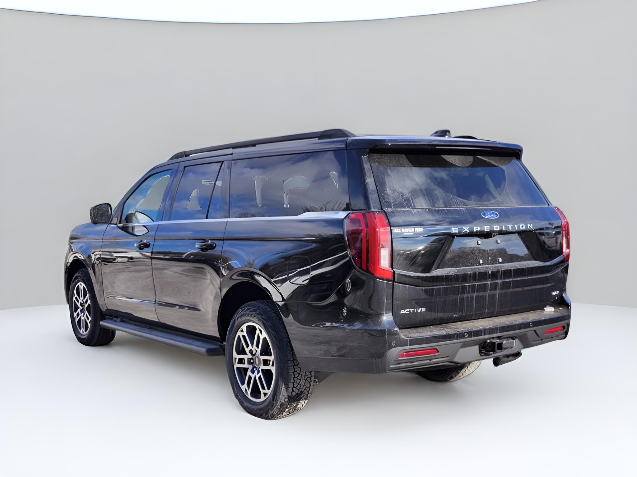 2026 Ford Expedition Max Active