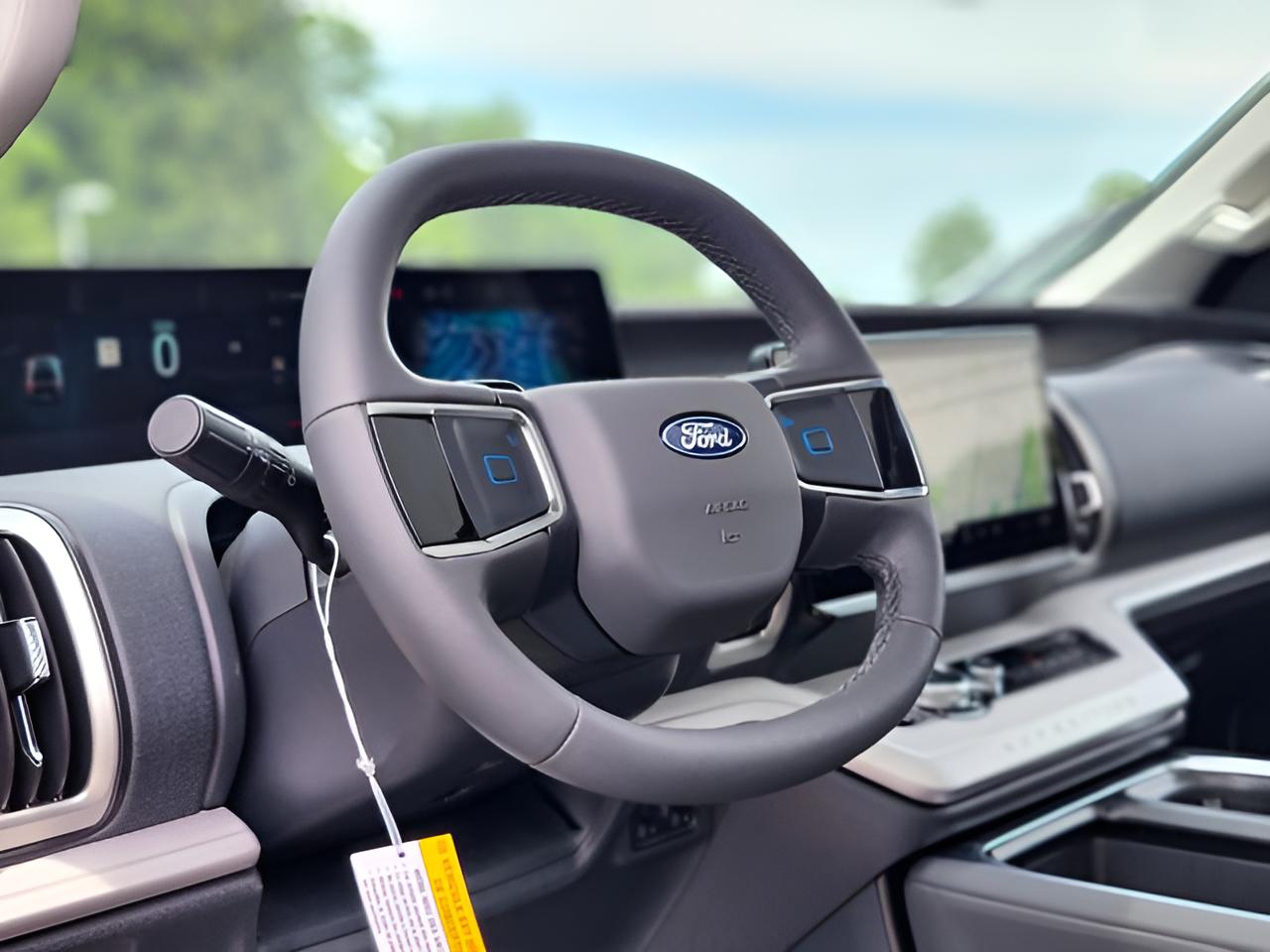 2026 Ford Expedition Active