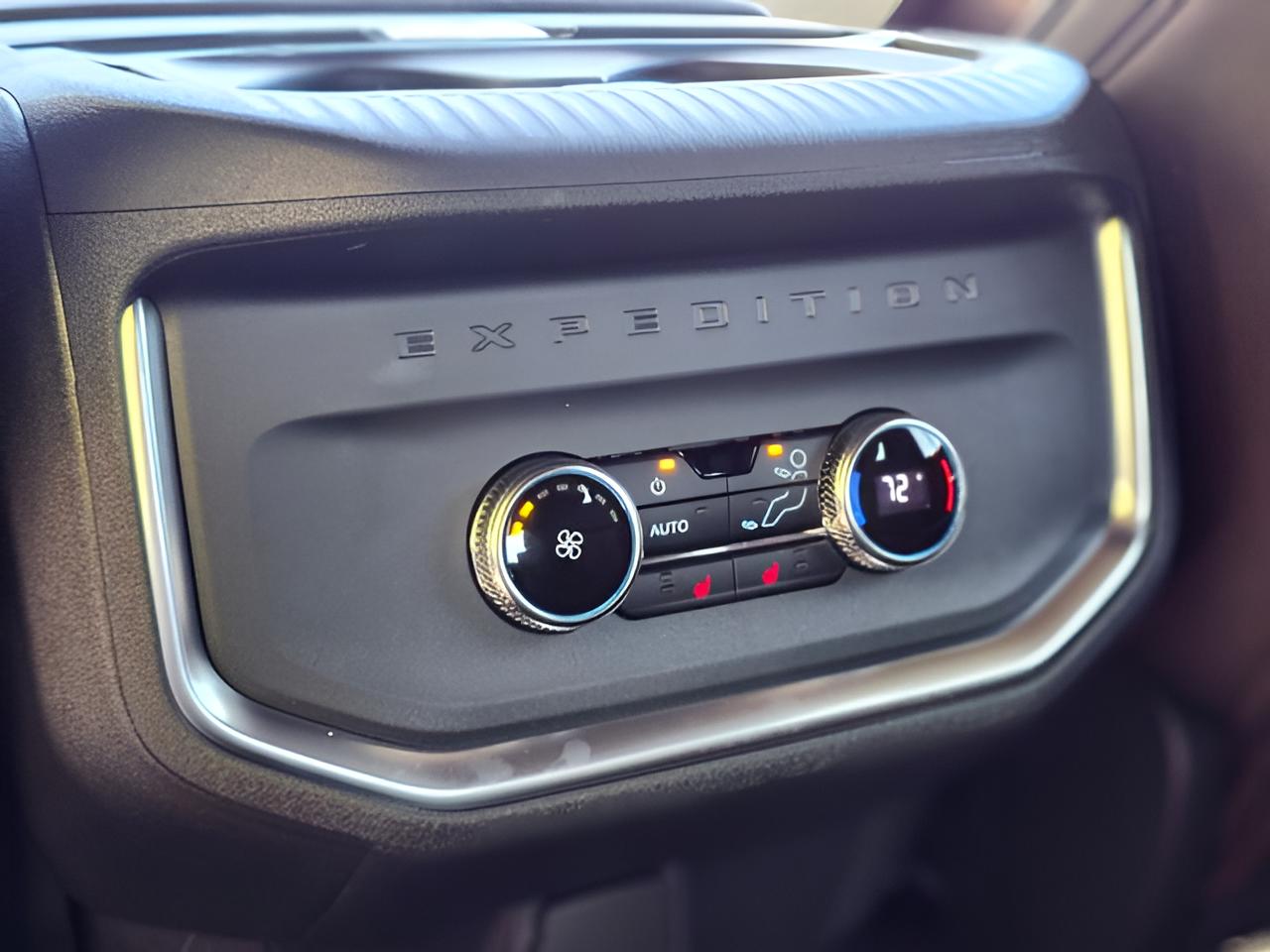 2025 Ford Expedition King Ranch