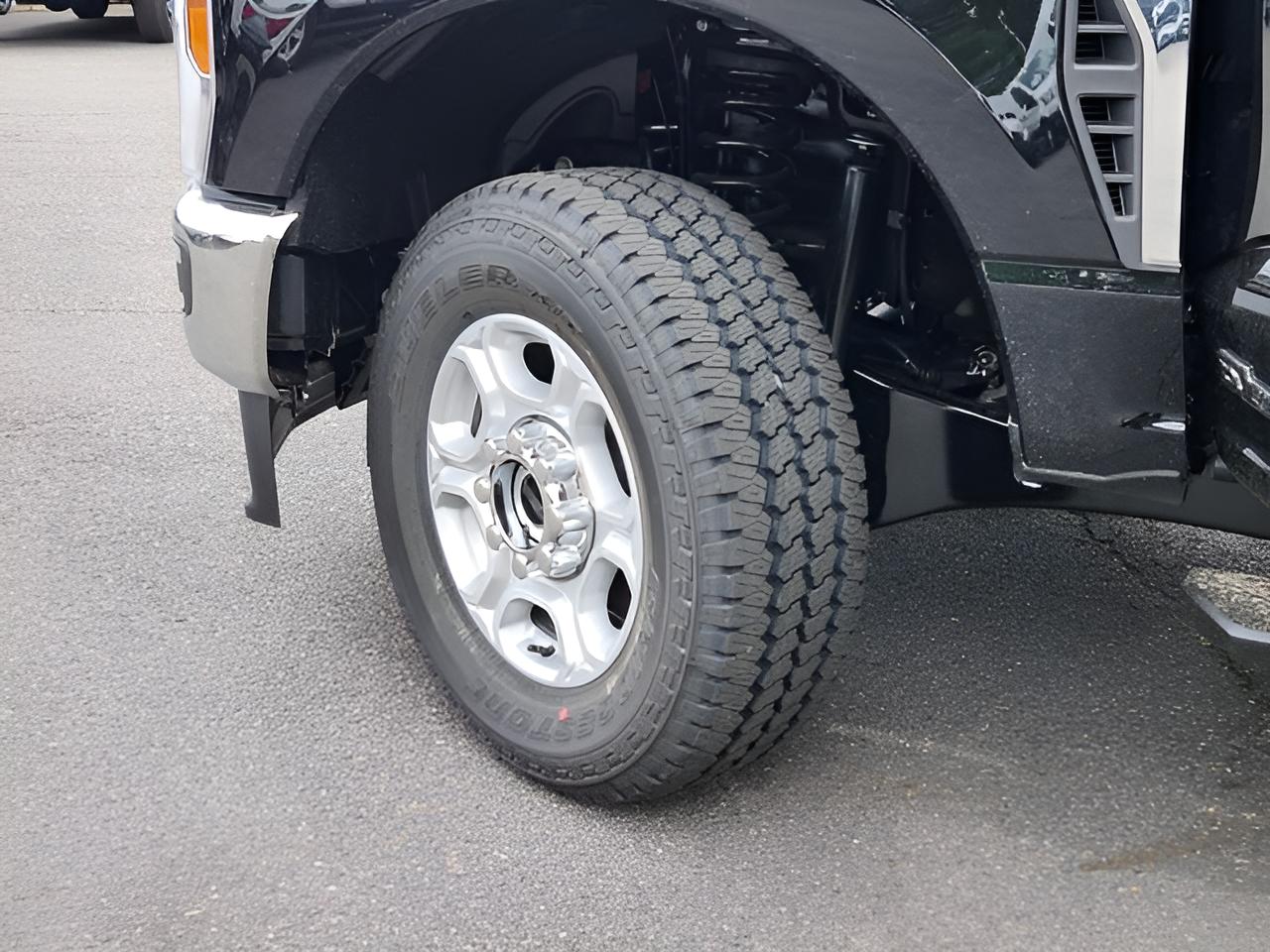 2026 Ford F-250SD XLT