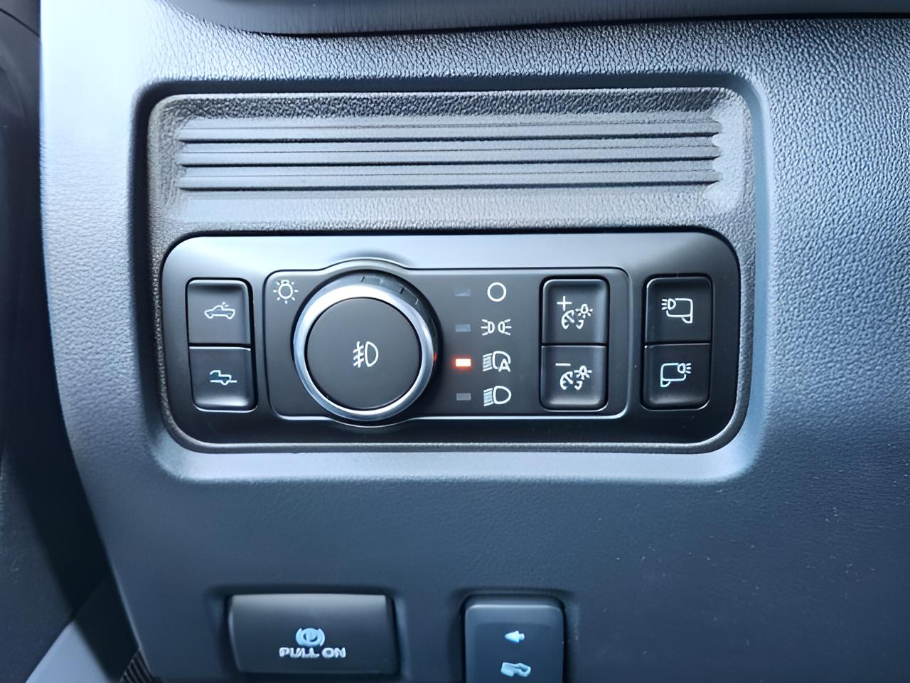 2025 Ford F-350SD Platinum