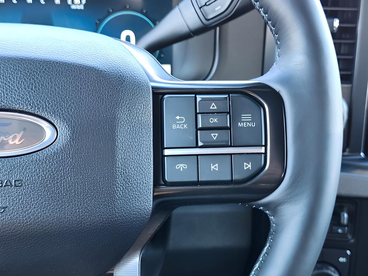 2025 Ford F-350SD Platinum